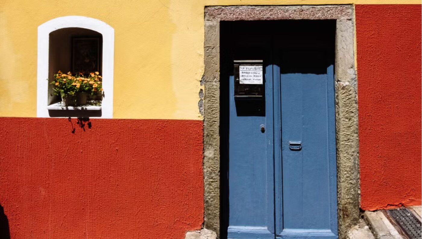 Can a City's Colors Shape How You Feel?
