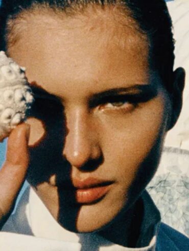 Everything the 29 July full moon in Aquarius is asking you to put down