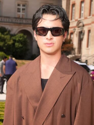 Hudson Williams Beats the Heat at Balenciaga's AW26 Couture Debut