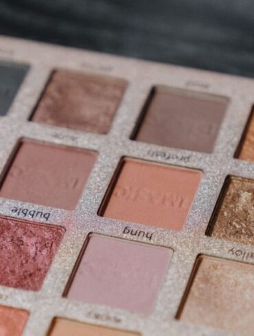 The Cotton Pad Trick That Keeps Your Makeup Palettes Intact While Traveling