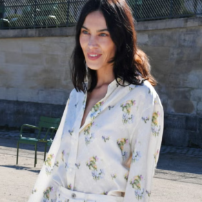 Alexa Chung's Vacation Shoes Cost About 17 Euros