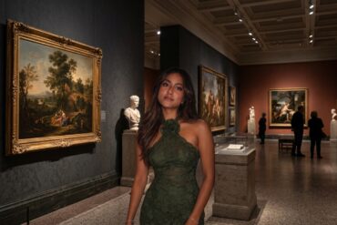 Sanjana Divakar studies Abstract Expressionism